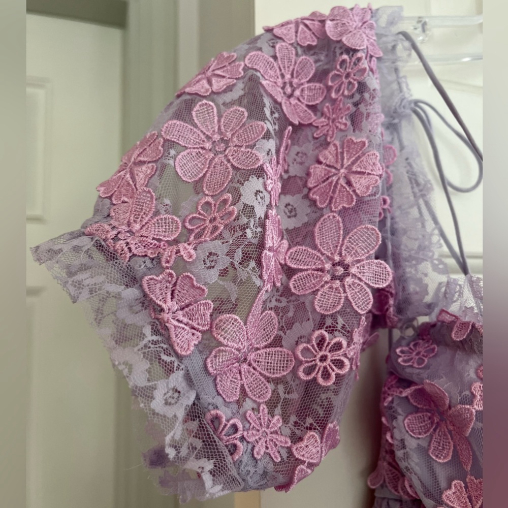 SOLD FOR LOVE & LEMONS Amalie Purple Floral Lace Cut Out NWT Mini Dress M - Picture 8 of 16